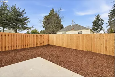 3155 NE 117th Ave, Portland, OR 97220 - Photo 37