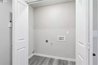 3155 NE 117th Ave, Portland, OR 97220 - Photo 33