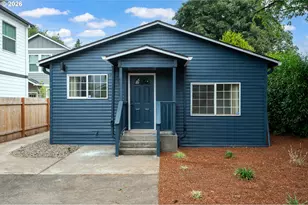 12106 SE Market St, Portland, OR 97216 - Photo 17