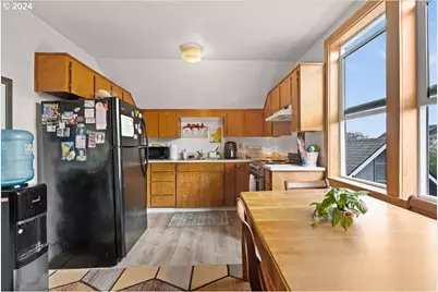 2119 B St, Forest Grove, OR 97116 - Photo 23