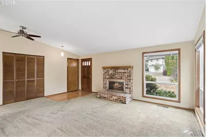 9350 SW Julia Pl, Tigard, OR 97224 - Photo 9
