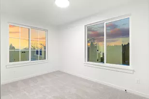 11076 SW 61st Ave, Portland, OR 97219 - Photo 9