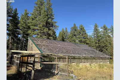 39612 Sumpter Valley Hwy, Sumpter, OR 97877 - Photo 29