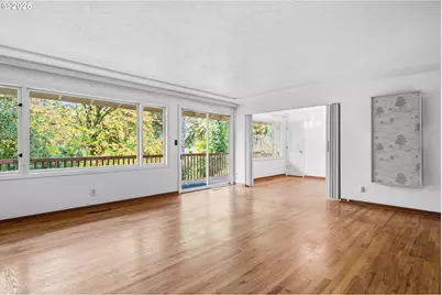 13248 S Iron Mountain Blvd, Portland, OR 97219 - Photo 11