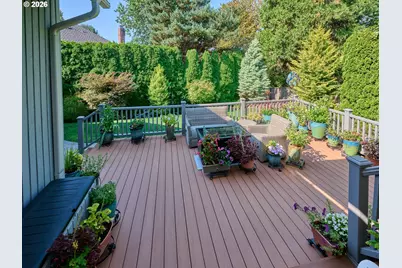 13815 SW Carolina Ct, Tigard, OR 97224 - Photo 39