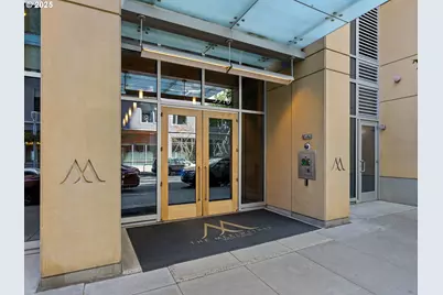 3570 S River Pkwy #805, Portland, OR 97239 - Photo 19