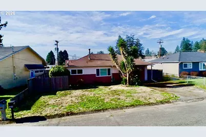 403 Linden Ln, Brookings, OR 97415 - Photo 3