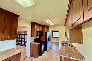 403 Linden Ln, Brookings, OR 97415 - Photo 17