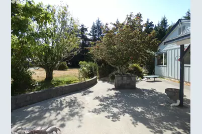 47615 Oregon Coast Hwy, Bandon, OR 97411 - Photo 9