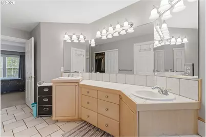 16096 SE Flavel Dr, Portland, OR 97236 - Photo 27
