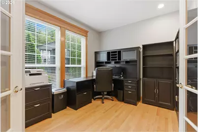 16096 SE Flavel Dr, Portland, OR 97236 - Photo 5