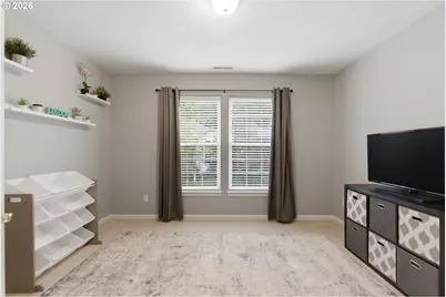 16096 SE Flavel Dr, Portland, OR 97236 - Photo 35