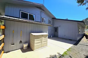 306 Adam Dr, Canyon City, OR 97820 - Photo 3