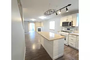 8550 N Allegheny Ave, Portland, OR 97203 - Photo 9