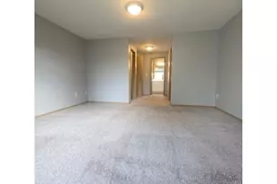 8550 N Allegheny Ave, Portland, OR 97203 - Photo 15
