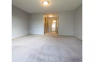 8550 N Allegheny Ave, Portland, OR 97203 - Photo 15