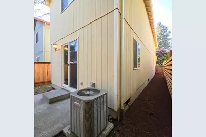 8550 N Allegheny Ave, Portland, OR 97203 - Photo 29