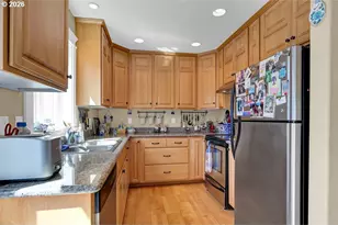 935 Hemlock St, Florence, OR 97439 - Photo 15