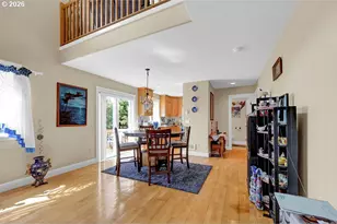 935 Hemlock St, Florence, OR 97439 - Photo 11
