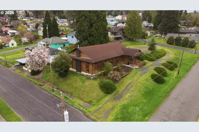 407 E 2nd St, Rainier, OR 97048 - Photo 3