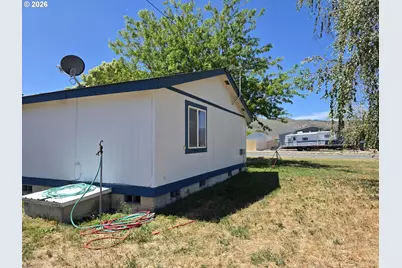 1650 11th St, Baker City, OR 97814 - Photo 23