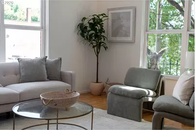 1009 NW Hoyt St #201, Portland, OR 97209 - Photo 13