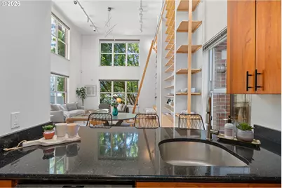 1009 NW Hoyt St #201, Portland, OR 97209 - Photo 21