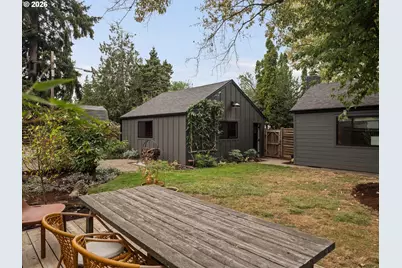 6330 SE Woodstock Blvd, Portland, OR 97206 - Photo 43