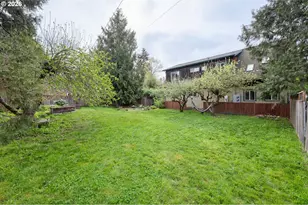 2455 Emerald Alley, Eugene, OR 97403 - Photo 39