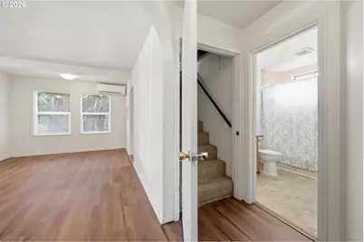 1501 E St, Springfield, OR 97477 - Photo 23