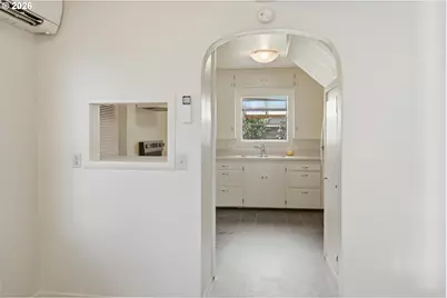 1501 E St, Springfield, OR 97477 - Photo 11