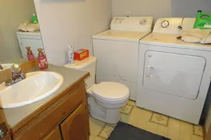 1740 NE Darby St, Hillsboro, OR 97124 - Photo 27