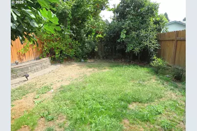 1740 NE Darby St, Hillsboro, OR 97124 - Photo 31