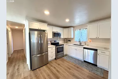 4073 Marshall Ave, Eugene, OR 97402 - Photo 7
