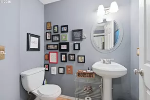 9418 N Allegheny Ave, Portland, OR 97203 - Photo 11