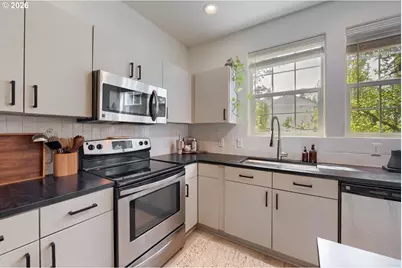 14800 SW Kraft Loop, Portland, OR 97223 - Photo 11