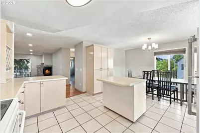 14840 NE Rose Pkwy, Portland, OR 97230 - Photo 13