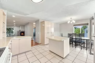 14840 NE Rose Pkwy, Portland, OR 97230 - Photo 13