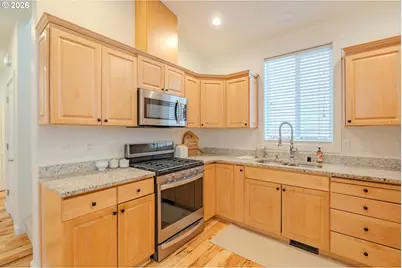 5646 K St, Washougal, WA 98671 - Photo 13