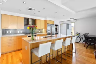 1260 NW Naito Pkwy, Portland, OR 97209 - Photo 5