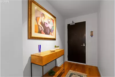 1260 NW Naito Pkwy #807B, Portland, OR 97209 - Photo 17