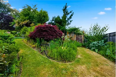 5615 First Ct, West Linn, OR 97068 - Photo 41