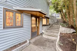 10525 SW 63rd Dr, Portland, OR 97219 - Photo 33