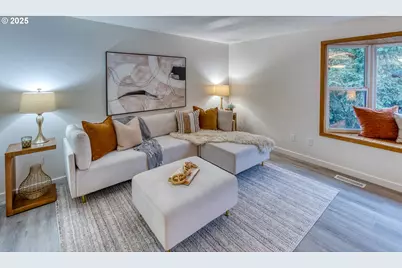 10525 SW 63rd Dr, Portland, OR 97219 - Photo 5