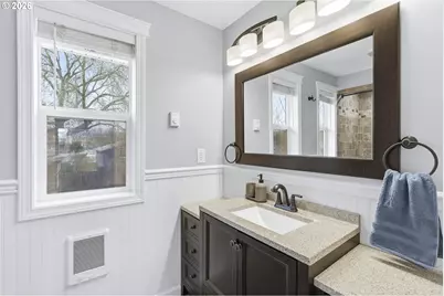 1559 E 2nd St, Newberg, OR 97132 - Photo 23