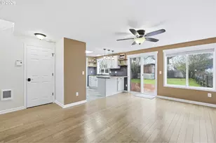 1559 E 2nd St, Newberg, OR 97132 - Photo 7