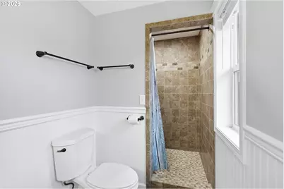 1559 E 2nd St, Newberg, OR 97132 - Photo 25