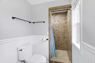 1559 E 2nd St, Newberg, OR 97132 - Photo 25