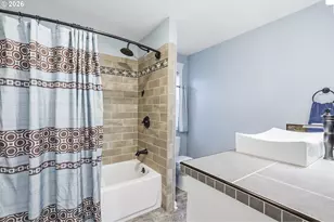 1559 E 2nd St, Newberg, OR 97132 - Photo 33