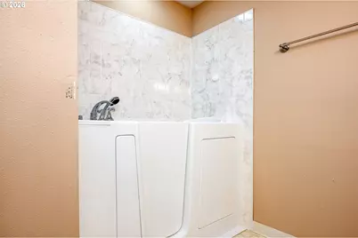 854 SE 4th Ave, Estacada, OR 97023 - Photo 11